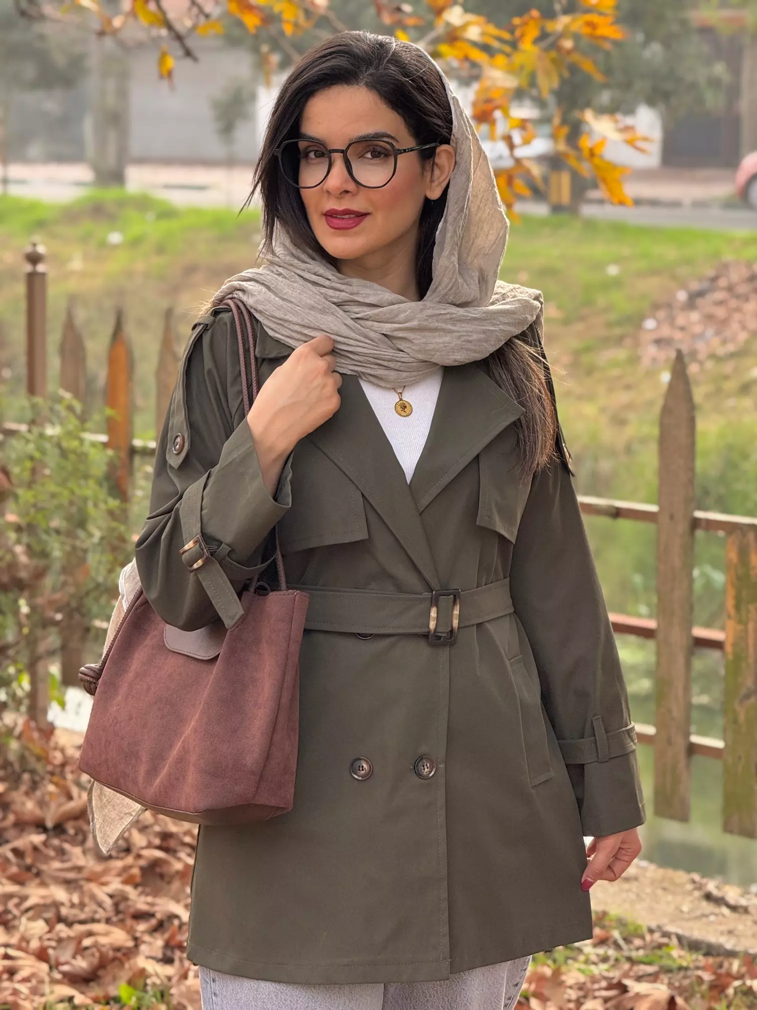 ترنچ کت چهاردکمه